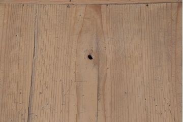 アンティーク家具　明治大正期　ストリップド(剥離)　前面ケヤキ材　年月を重ねた木肌が味わい深い戸棚(収納棚、和タンス)(R-046076)