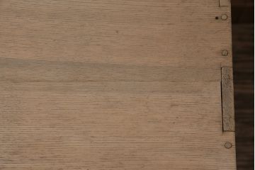 レトロ家具　ストリップド(剥離)　素朴な木味が魅力の昭和レトロな糸ケース(小引き出し)(R-046080)