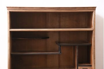 アンティーク家具　昭和初期　ストリップド(剥離)　個性的な杢目が目を引く茶箪笥(茶棚、飾り棚、収納棚)(R-046092)