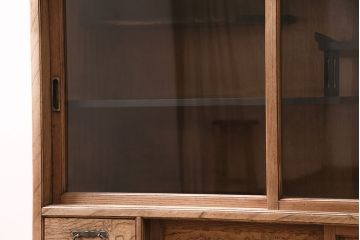 アンティーク家具　昭和初期　ストリップド(剥離)　個性的な杢目が目を引く茶箪笥(茶棚、飾り棚、収納棚)(R-046092)