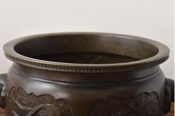 真鍮　麒麟・鳳凰・龍・亀・象の図　彫金　火鉢(鉢カバー、傘立て)(R-046099)