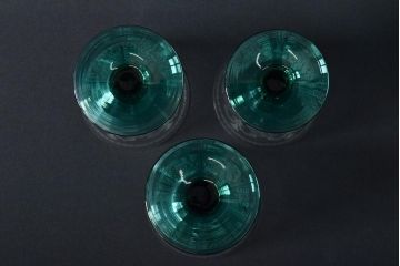 KAGAMI　カガミクリスタル　ワイングラス3点(切子、エッチング)(R-046102)
