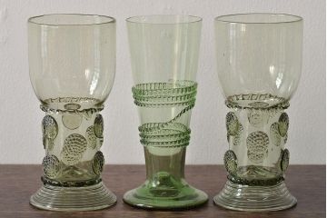 イタリア　ベネチアンガラス　グリーン(緑)　グラス3客セット(サイン、作家物、コップ、洋食器、ヴェネチアングラス)(R-046107)