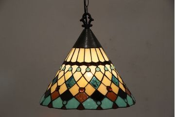 ヴィンテージ照明　ビンテージ　ステンドグラスのシェードがおしゃれなペンダントライト(吊り下げ照明、天井照明)(R-046112)