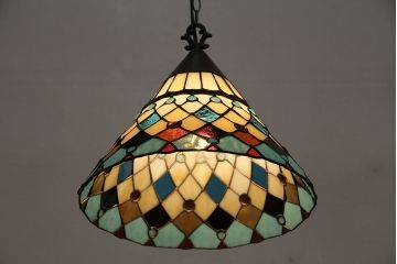 ヴィンテージ照明　ビンテージ　ステンドグラスのシェードがおしゃれなペンダントライト(吊り下げ照明、天井照明)(R-046112)