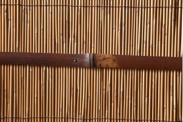 中古　民芸家具　透かし彫りの入った涼しげな花寄せ屏風(つい立て、茶道具、葭屏風)(R-046117)