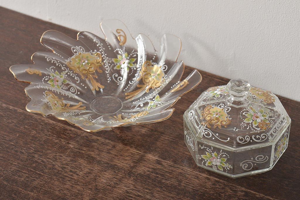 イタリア　ベネチアンガラス　金彩　花の図　小物入れ・お皿　2点セット(変形皿、菓子皿、洋食器、ヴェネチアングラス)(R-046123)