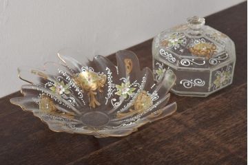 イタリア　ベネチアンガラス　金彩　花の図　小物入れ・お皿　2点セット(変形皿、菓子皿、洋食器、ヴェネチアングラス)(R-046123)