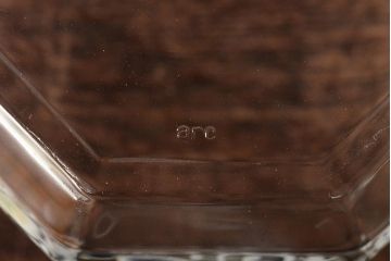 イタリア　ベネチアンガラス　金彩　花の図　小物入れ・お皿　2点セット(変形皿、菓子皿、洋食器、ヴェネチアングラス)(R-046123)