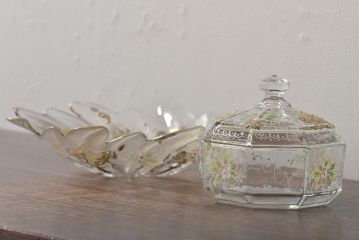 イタリア　ベネチアンガラス　金彩　花の図　小物入れ・お皿　2点セット(変形皿、菓子皿、洋食器、ヴェネチアングラス)(R-046124)