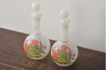 昭和初期　古い乳白ガラス　雛徳利(雛道具)(R-046137)