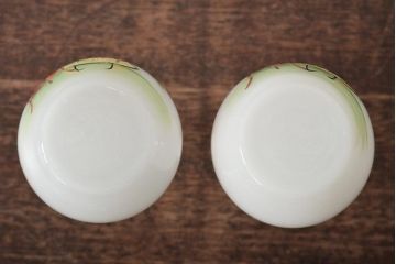 昭和初期　古い乳白ガラス　雛徳利(雛道具)(R-046137)