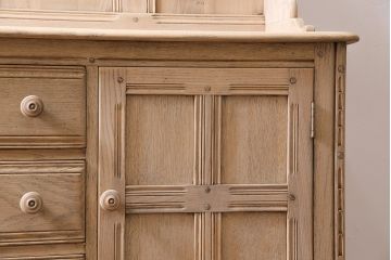 ヴィンテージ家具　イギリスビンテージ　ストリップド(剥離)　ERCOL(アーコール)　Old Colonial(オールドコロニアル)　カップボード(収納棚、食器棚)(R-046143)