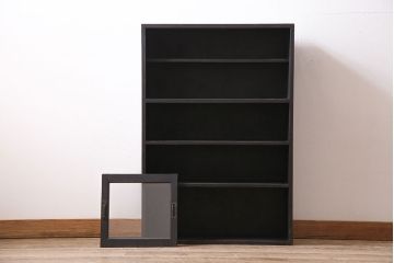 アンティーク家具　昭和初期　ペイント　マットブラックが格好良いシンプルな収納棚(戸棚、本棚)(R-046144)