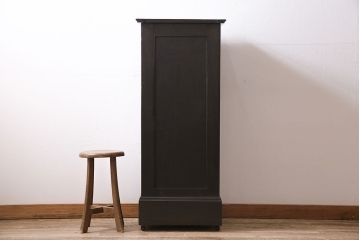 ヴィンテージ家具　イギリスビンテージ　HARRIS LEBUS社　オーク材製　シャッター式のファイリングキャビネット(ミュージックキャビネット、書棚)(R-046145)
