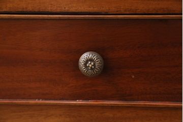 イギリスアンティーク　マホガニー　赤みがかった木肌が美しいシェルフ(棚、飾り棚)(R-046147)