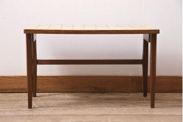 北欧ヴィンテージ　チーク材　レトロなタイルトップのサイドテーブル(テーブル、ビンテージ)(R-046148)