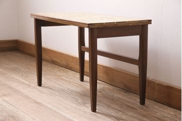北欧ヴィンテージ　チーク材　レトロなタイルトップのサイドテーブル(テーブル、ビンテージ)(R-046148)