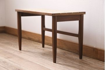 北欧ヴィンテージ　チーク材　レトロなタイルトップのサイドテーブル(テーブル、ビンテージ)(R-046149)