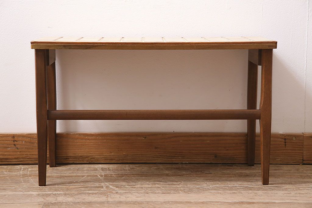 北欧ヴィンテージ　チーク材　レトロなタイルトップのサイドテーブル(テーブル、ビンテージ)(R-046149)