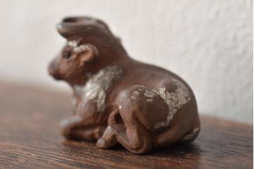 古い　牛の木彫根付(彫刻、在銘、作家物、提げ物)(R-046175)