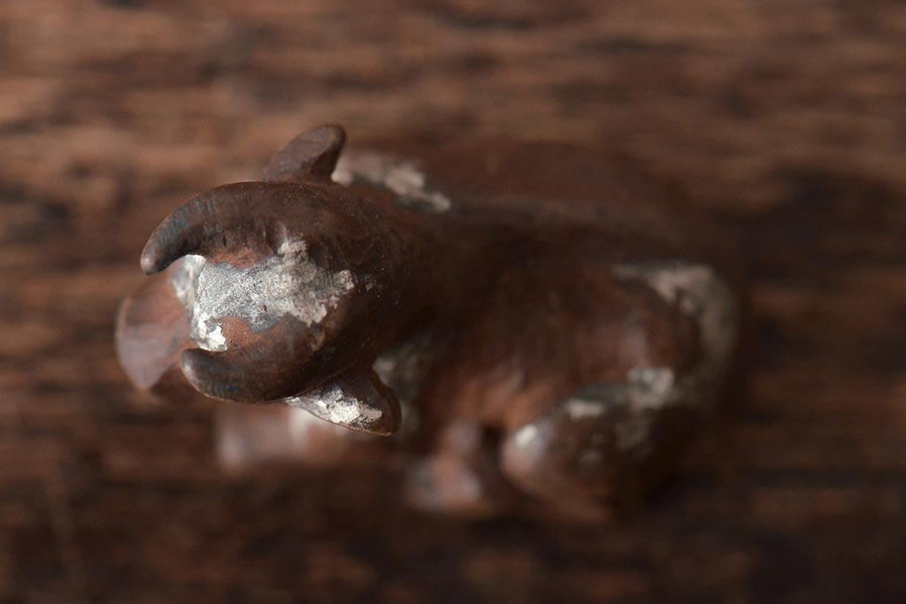 古い　牛の木彫根付(彫刻、在銘、作家物、提げ物)(R-046175)