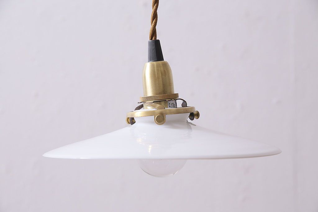 アンティーク照明　戦前　レトロな平笠シェードのペンダントライト2個セット(天井照明、吊り下げ照明、電笠)(R-046178)