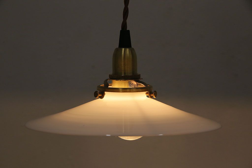 アンティーク照明　戦前　レトロな平笠シェードのペンダントライト2個セット(天井照明、吊り下げ照明、電笠)(R-046180)