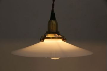アンティーク照明　戦前　レトロな平笠シェードのペンダントライト2個セット(天井照明、吊り下げ照明、電笠)(R-046180)