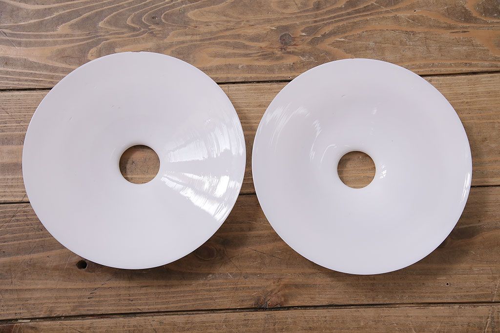 アンティーク照明　戦前　レトロな平笠シェードのペンダントライト2個セット(天井照明、吊り下げ照明、電笠)(R-046182)