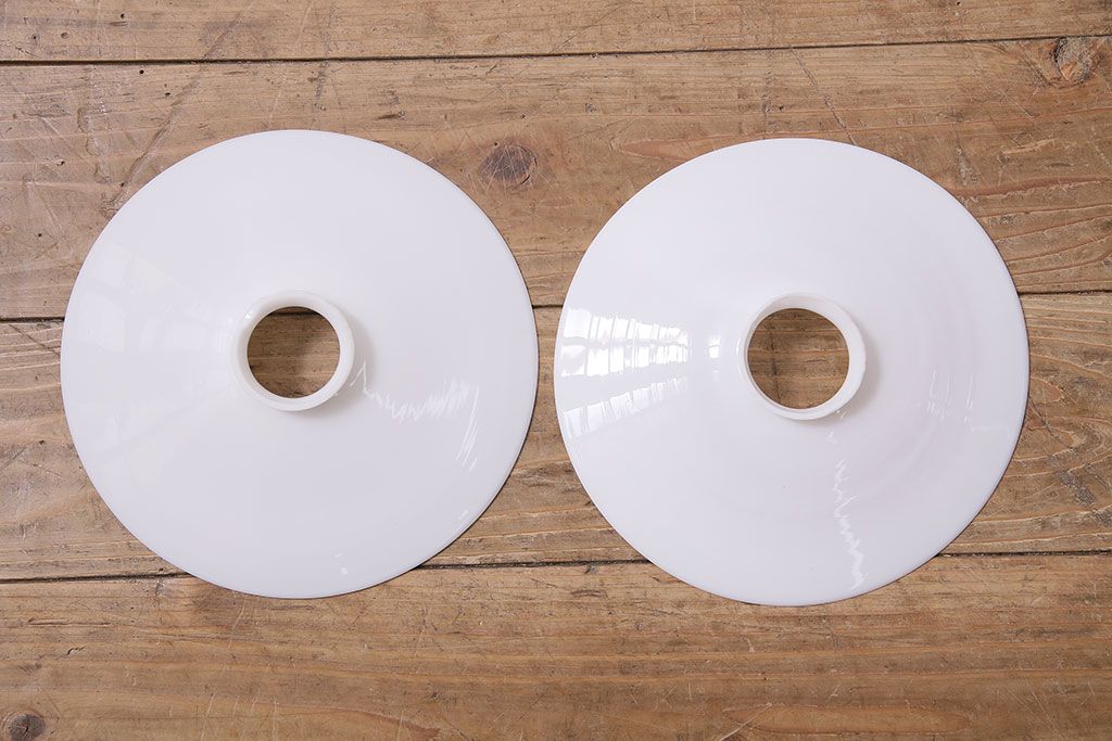 アンティーク照明　戦前　レトロな平笠シェードのペンダントライト2個セット(天井照明、吊り下げ照明、電笠)(R-046186)