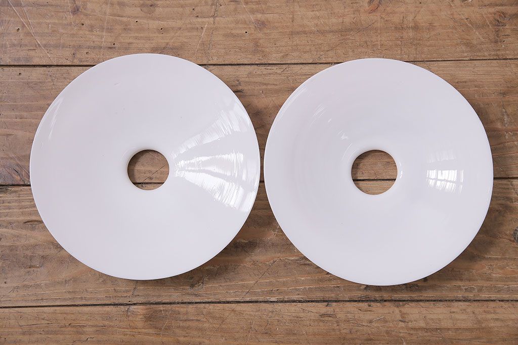 アンティーク照明　戦前　レトロな平笠シェードのペンダントライト2個セット(天井照明、吊り下げ照明、電笠)(R-046186)