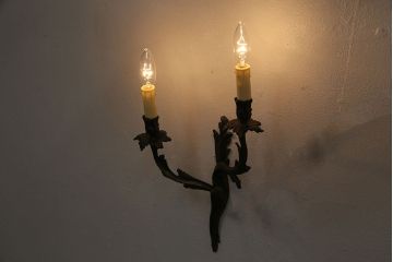 ヴィンテージ照明　フランスビンテージ　大ぶりなルイ15世様式のウォールランプ(壁付け照明、壁掛け照明)(R-046192)
