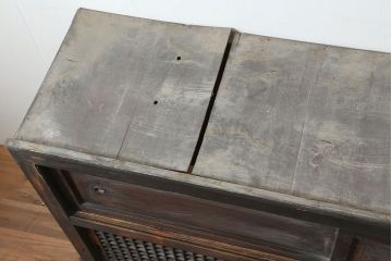 アンティーク家具　明治大正期　和の情緒溢れるデザインの収納箪笥・上段(キャビネット、水屋箪笥)(R-046232)