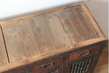 アンティーク家具　明治大正期　和の情緒溢れるデザインの収納箪笥・下段(キャビネット、水屋箪笥)(R-046233)