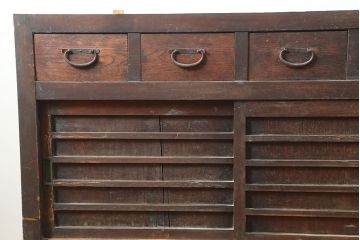 アンティーク家具　明治大正期　和の情緒溢れるデザインの収納箪笥・下段(キャビネット、水屋箪笥)(R-046233)