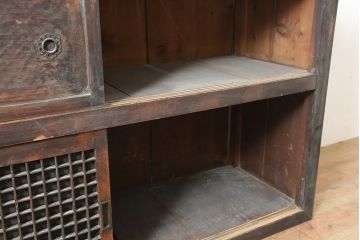 アンティーク家具　明治大正期　和の情緒溢れるデザインの収納箪笥・重ね(キャビネット、水屋箪笥)(R-046234)