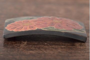 昭和初期　金峯銘　彫刻　帯留など5点(木製、陶器、帯留め)(R-046237)