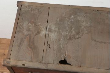 アンティーク家具　明治大正期　前面ケヤキ材　引き出し3杯　味わいたっぷりの衣装箪笥(和タンス、チェスト)(R-046245)