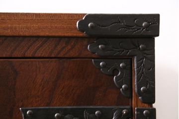 リメイク家具　伝統民芸　岩谷堂箪笥　衣装盆付き　2wayが便利な脚付サイドボード(衣装箪笥、引き出し、収納棚)(R-046252)