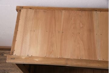 アンティーク家具　ストリップド(剥離)　黒い脚がアクセントのシンプルなオープンラック(棚、シェルフ)(R-046254)