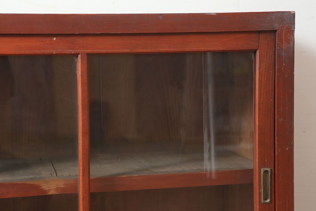 アンティーク家具　昭和初期　前面ヒノキ　赤みがかった木肌が美しい戸棚・上段(収納棚、キャビネット)(R-046256)