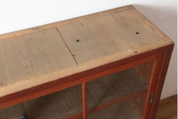 アンティーク家具　昭和初期　前面ヒノキ　赤みがかった木肌が美しい戸棚・下段(収納棚、キャビネット)(R-046257)