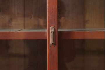 アンティーク家具　昭和初期　前面ヒノキ　赤みがかった木肌が美しい戸棚・下段(収納棚、キャビネット)(R-046257)