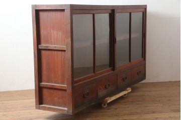 アンティーク家具　昭和初期　前面ヒノキ　赤みがかった木肌が美しい戸棚・下段(収納棚、キャビネット)(R-046257)