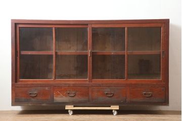 アンティーク家具　昭和初期　前面ヒノキ　赤みがかった木肌が美しい戸棚・下段(収納棚、キャビネット)(R-046257)