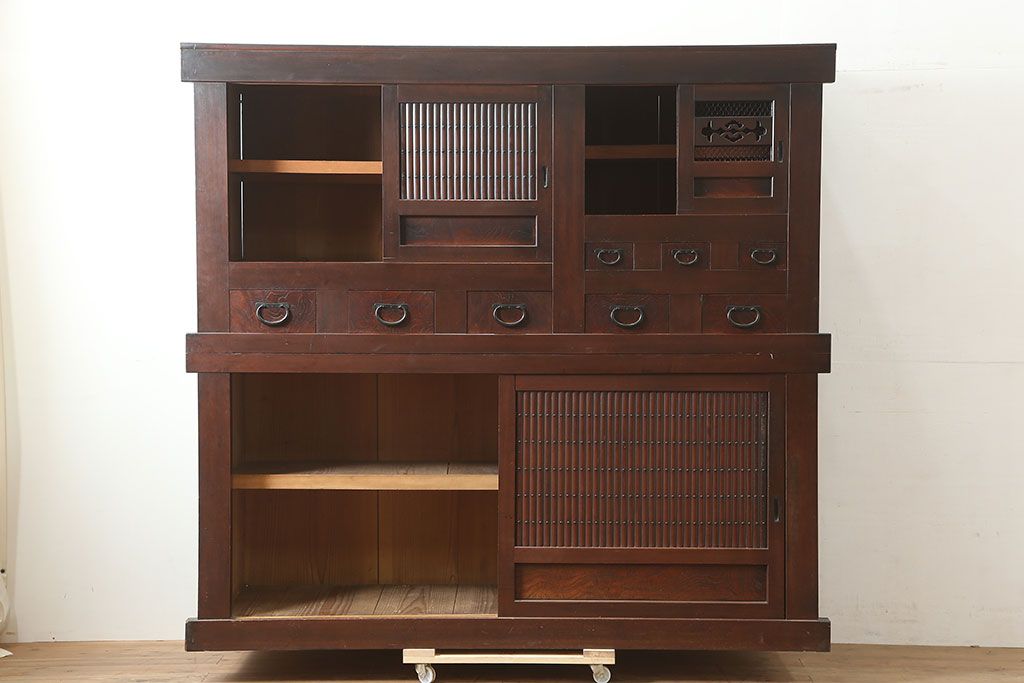 和製アンティーク　明治大正期　丸桟仕上げの気品溢れる近江水屋箪笥・重ね(重ね箪笥、収納棚)(R-046258)