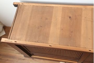 和製アンティーク　明治大正期　丸桟仕上げの気品溢れる近江水屋箪笥・下段(重ね箪笥、収納棚)(R-046260)