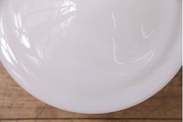 アンティーク照明　レトロな乳白色のガラスシェード照明(吊り下げ照明、天井照明)(R-046261)