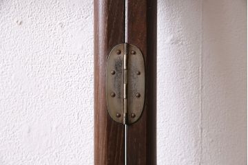 ヴィンテージ家具　昭和中期　桑材　フック付き　深みのある色合いが上品な衣桁(着物掛け、ハンガーラック、ビンテージ)(R-046264)